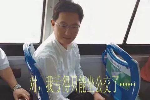 地下城私服红字强打书泛滥，策划又送4本，你要不要？595